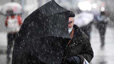 Метеоролог объяснила причины снегопада в Москве
