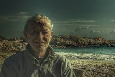 Итальянского "Робинзона Крузо" выгнали с острова, где он жил 32 года