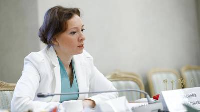 Кузнецова назвала суррогатное материнство для иностранцев безобразием