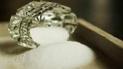 Чувствительность к соли увеличивает риск развития гипертонии