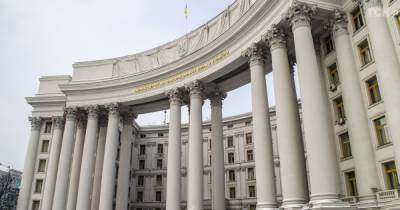 Украина высылает российского консула в Одессе и объявляет его персоной нон грата
