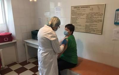 В Украине запустят более двух тысяч пунктов COVID-вакцинации
