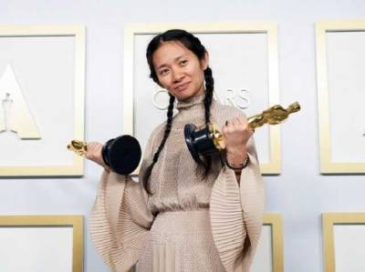 Китайським ЗМІ заборонили писати про перемогу на Оскарі режисерки Хлої Чжао