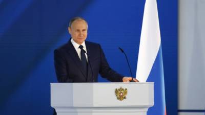 Президент России потребовал избегать пустословия на выборах в Госдуму