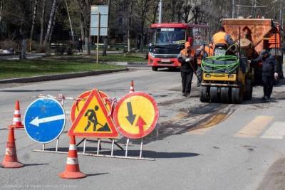 В Рязани за сутки отремонтировали 220 квадратных метров дорог