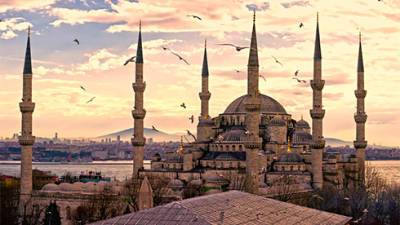 Жесткий карантин в Турции не коснется туристов