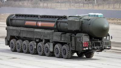 Ракетчики ЦВО провели крупные учения с установками "Ярс" под Новосибирском