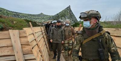 Зеленский посетил Херсонскую область и побывал на позициях ВСУ у админчерты с Крымом - видео - ТЕЛЕГРАФ