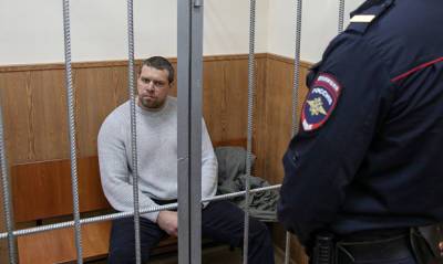 Гособвинение запросило для экс-полицейских из дела Ивана Голунова до 16 лет лишения свободы