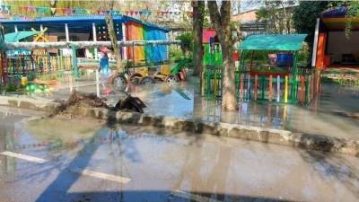 На Кубани детский сад затопило токсичными отходами