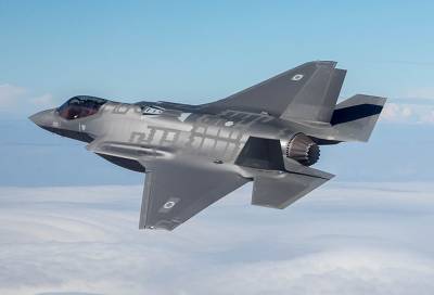 На вооружение ВВС Израиля поступили три новых истребителя F-35I Adir