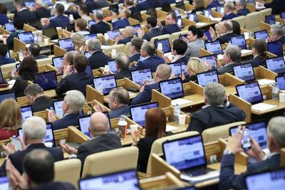 Законопроект о получении иностранцами ВНЖ в обмен на инвестиции внесли в Госдуму