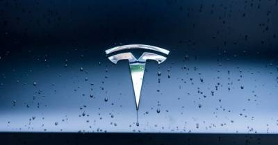 Компания Tesla Илона Маска увеличила доходы на 74%