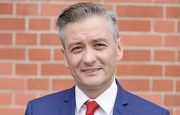 Евродепутат Роберт Бедронь взял под опеку журналиста Анджея Почобута