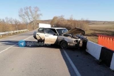 На трассе в Башкирии в лобовом ДТП пострадал парень