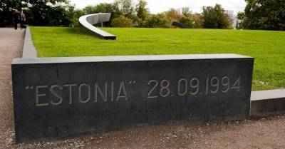 Эстония: госсекретарь встретился с выжившими после гибели парома "Эстония"