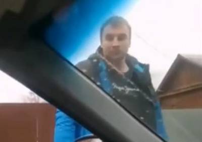 Полиция установила личность водителя, устроившего разборки на улице Новой