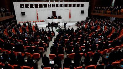 Парламент Турции осудил признание Байденом геноцида армян