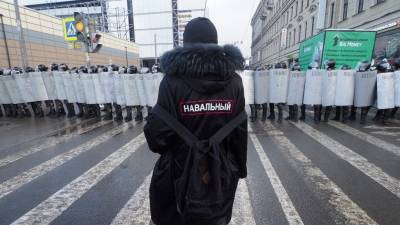 Amnesty International призвала запретить использование систем распознавания лиц на митингах в РФ