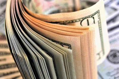 Экономисты проанализировали освобождение России от доллара