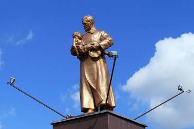 «Жизнь вернулась на круги своя»: о памятнике Дзержинскому