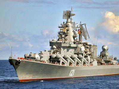 Крейсер "Москва" проведет стрельбы в Черном море, когда в него войдет американский патрульный корабль
