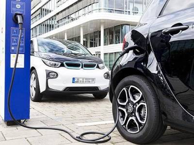 «К 2025 году электромобили смогут занять около 50% всего рынка авто», — эксперты