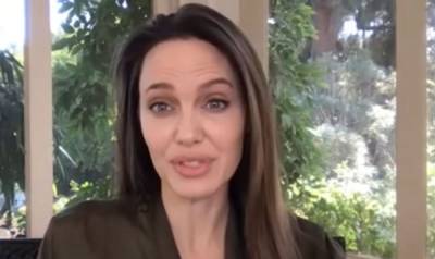 Анджелина Джоли в объятиях красотки-дочери показала истинное лицо: "Энжи вся в любви"