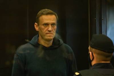 Навальный подал в суд на администрацию «Матросской тишины»