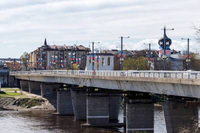 Через Ольгинский мост ездят 57% всех автомобилистов Пскова