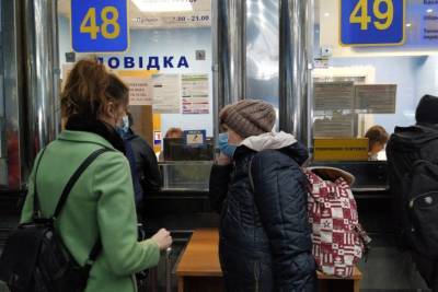 "Укрзализныця" возобновляет курсирование поездов почти во всех областях Украины