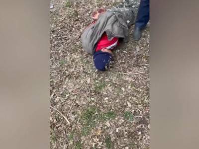 Жители Челябинска поймали педофила и поговорили с ним «по-мужски», снимая все на видео