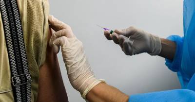 К осени в России зарегистрируют новую вакцину от оспы