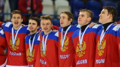 Российская сборная по хоккею проиграла Финляндии в серии буллитов на ЮЧМ