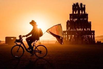 Фестиваль Burning Man в Неваде снова отменили