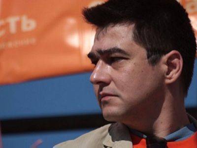 Правозащитника Давидиса продержали 51 час в полиции и арестовали за ретвит об акции