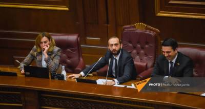 Число депутатов не указано, но кворум есть? Заседание парламента Армении началось необычно