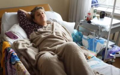 Киевлянку парализовало после прививки против коронавируса
