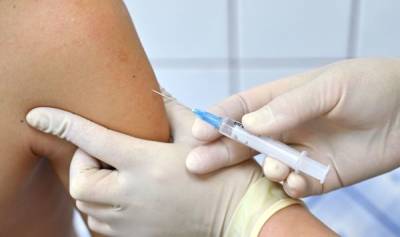 В Латвии массовая вакцинация стартует 3 мая: привьют всех и даже больше