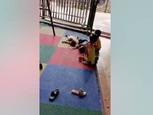 Неизвестный с ножом напал на детский сад на юге Китая, пострадали 16 малышей