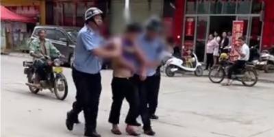 В Китае мужчина с ножом напал на детский сад ранив двоих взрослых и 16 детей – ФОТО. ВИДЕО - ТЕЛЕГРАФ