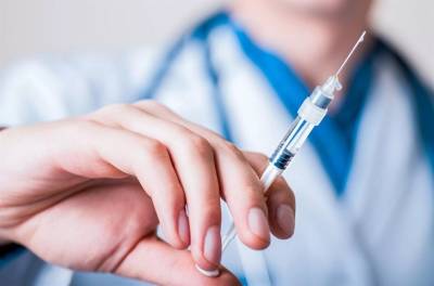 В Ульяновской области от коронавируса вакцинировали почти 100 тысяч человек