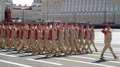 Первая репетиция парада Победы с боевой техникой пройдет 30 апреля в Петербурге