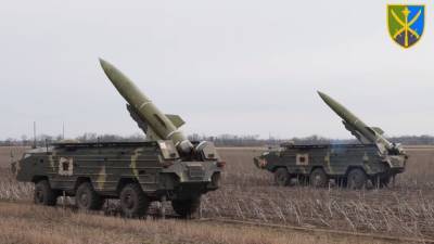 Украина развернула под Крымом тактические ракеты "Точка-У": мощное видео