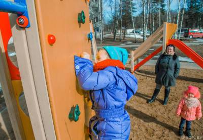 С 1 мая в Беларуси вырастут пособия на детей. Узнали, на сколько изменятся социальные выплаты