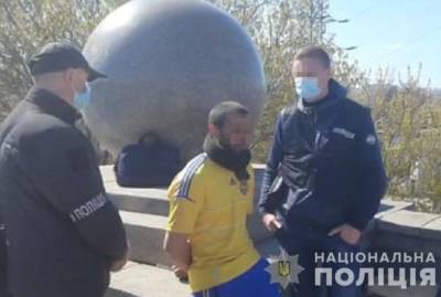 В Киеве задержали подозреваемого в убийстве мужчины, части тела которого нашли в сумке