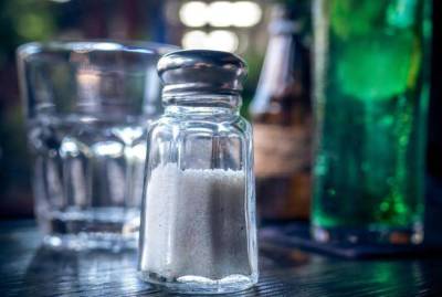 Неожиданные способы применения соли в быту