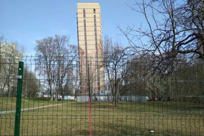 В Москве объяснили появление «Пизанской башни»