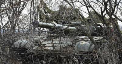 Война на Донбассе: террористы восемь раз обстреляли позиции ООС