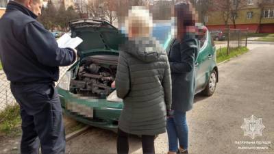 Киевлянин получил штраф, но во Львове не был: патрульные нашли авто-двойник – фото